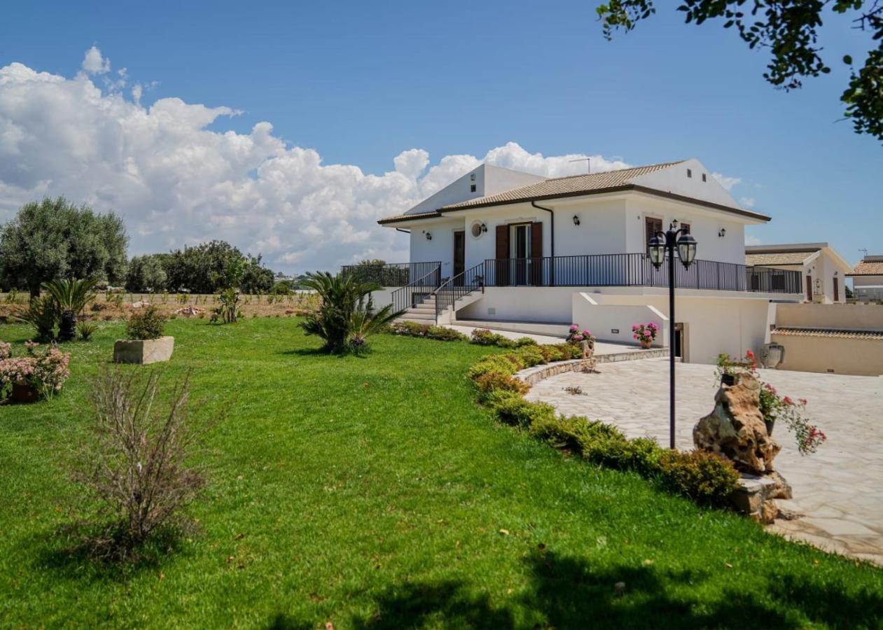 Casa Vacanze Il Mandorlo Scicli Eksteriør billede